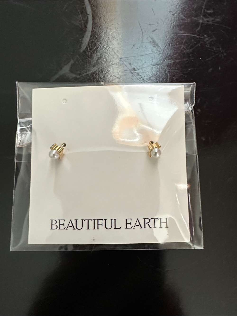 Beautiful Earth Boutique Gold Pearl Stud Earrings Simple Dainty Everday Earrings